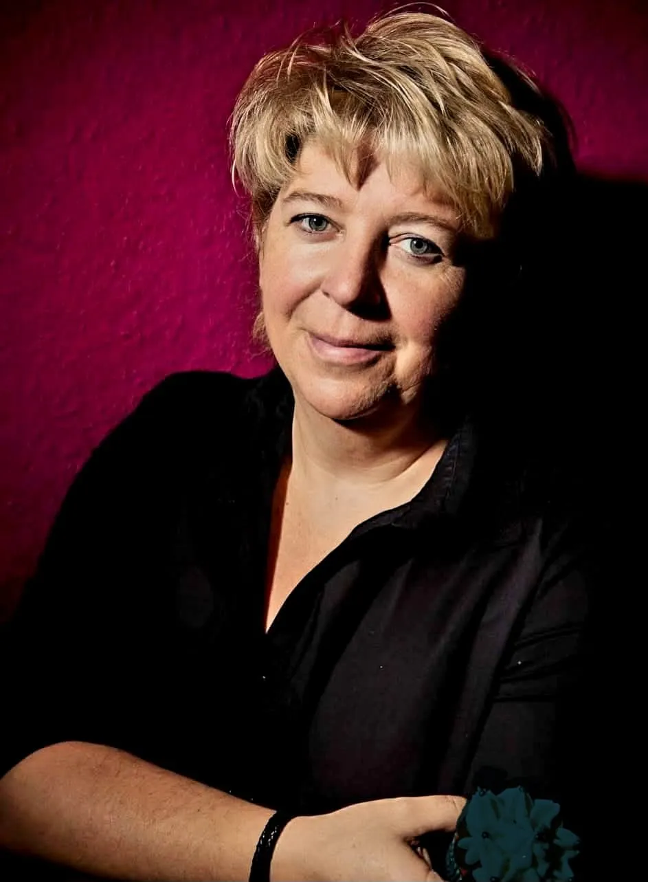 element4 - DNA, Alpha Cooling, Wasserplasma - Monika Schuler